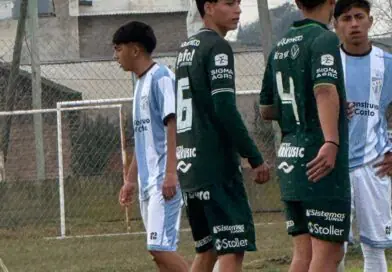 Tomás Molina volvió a convertir para la 8va. de Sarmiento
