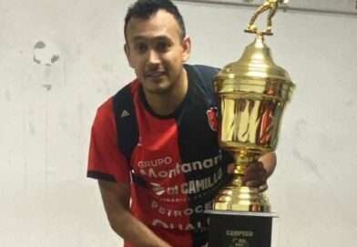 Jonathan Zarza analizó la conquista de Jorge Newbery en el torneo Local de Primera división. Fue la primera vuelta olímpica de su carrera y en el club que lo vio nacer.