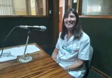 Dora Boz, presidenta del Colegio de Farmacéuticos de Rojas, trazó un panorama del funcionamiento de la institución. Habló de las prestaciones de las obras sociales y la atención al público.