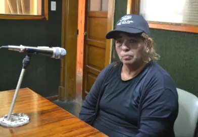 La vecina rojense Ana González participó en Tierra del Fuego de la vigilia.