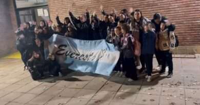 La Academia Everest presente en el Intercambio Cultural de la Danza en Brasil. Desde Florianópolis hablo con El Nuevo en Radio la profesora Marisol Benitez.