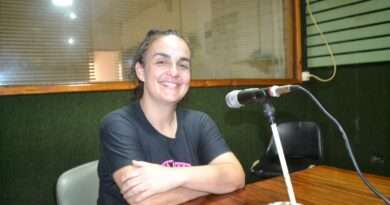 La bailarina y profesora Silvina Deliso, de una inmensa trayectoria en el mundo de la danza, nos contó acerca de las clases en su Academia de Salsa y Bachata.