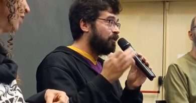 El profesor y escritor Tomás Fernández presenta el sábado en Pergamino el libro «Una lectura vertical de Arlt y Borges». Transitamos la obra en El Nuevo en Radio.