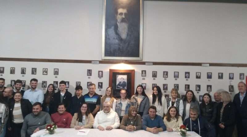 Alejandro Tato Bellone asumió este miércoles como nuevo presidente del Comité local de la Unión Cívica Radical. Sus primeras declaraciones.