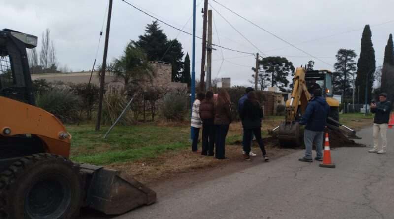 Comenzaron los trabajos en la bicisenda en la Av. Fortín Mercedes hasta la Ruta 31. Detalles a cargo de la Arq. Verónica Romero y la Intendenta Interina María José Ojeda.