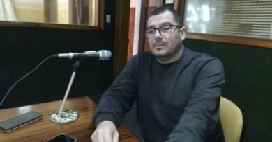 Lucas Laborde, Jefe de Bomberos Voluntarios de Rojas, dio detalles sobre las reuniones con el Municipio por el fenómeno El Niño y repasó la actualidad del cuartel.