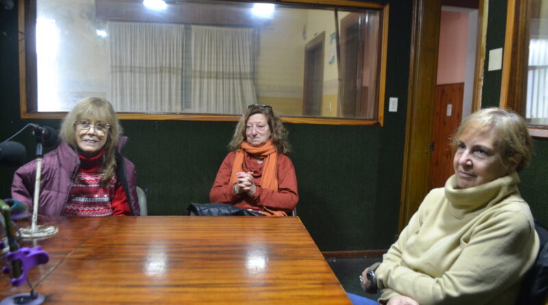 «Otros caminos» sigue llenando salas en el espacio Trillo 77. Lila Baguear y Lila Cohen, intérpretes de la brillante propuesta nos visitaron en Radio Rojas.