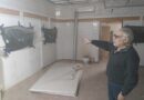 El Director del Hospital, Dr. Carlos Martínez, junto al Intendente Municipal, Román Bouvier, recorrieron las obras en el sector del shock room y la sala de parto respetado.