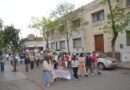 Procesión por la tercera jornada de la Novena de San Francisco de Asís al Jardín de la Parroquia y Misa. Mensaje del Padre Aldo López.