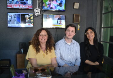 El Rotary Club Rojas organiza una charla sobre Primeros Auxilios Psicológicos a beneficio del Taller Protegido a cargo del Psicólogo Javier Lazzati. Contaron sobre la actividad el propio profesional, Patricia Furlano y Luciana Ridolfi.