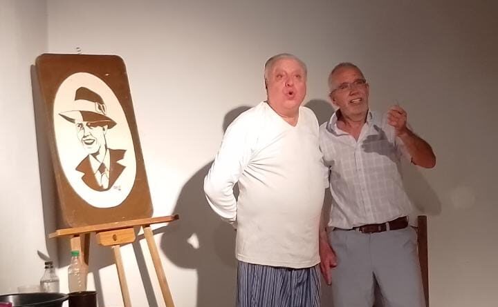 El actor saltense Fabio Pérez brilla en el rol de Sebastián, en la obra «El acompañamiento», que cerró dos funciones a sala llena en Trillo 77.
