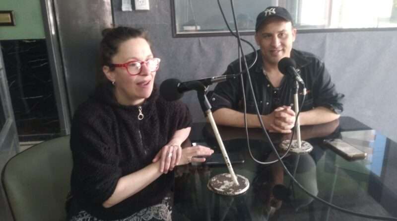 La súper exitosa obra «Jardín de Otoño» vuelve al Teatro Tafs este viernes, sábado y domingo. La directora Vicki Boveri y el actor Edgar Zuttion nos invitan a la puesta…